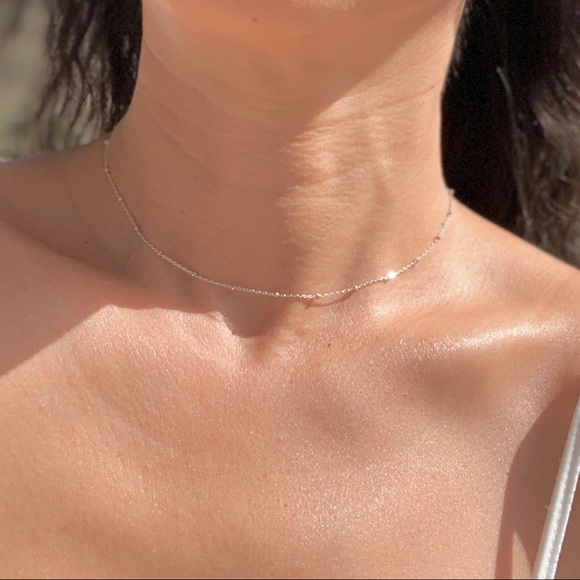 Dainty Chain Choker Faceted Cut Beads Necklace - Picture 3 of 6